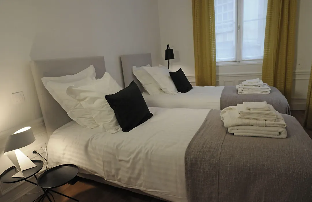 Relais12bis Bed&Breakfast By Eiffel Tower-1